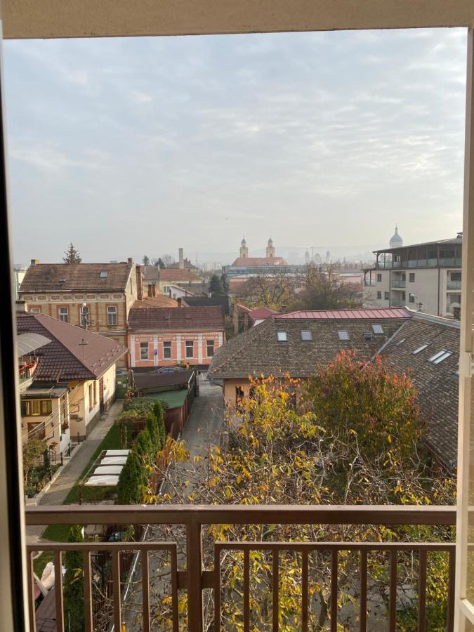 Yamalux Apartments - Ploiesti 33 Kaloşvar Dış mekan fotoğraf
